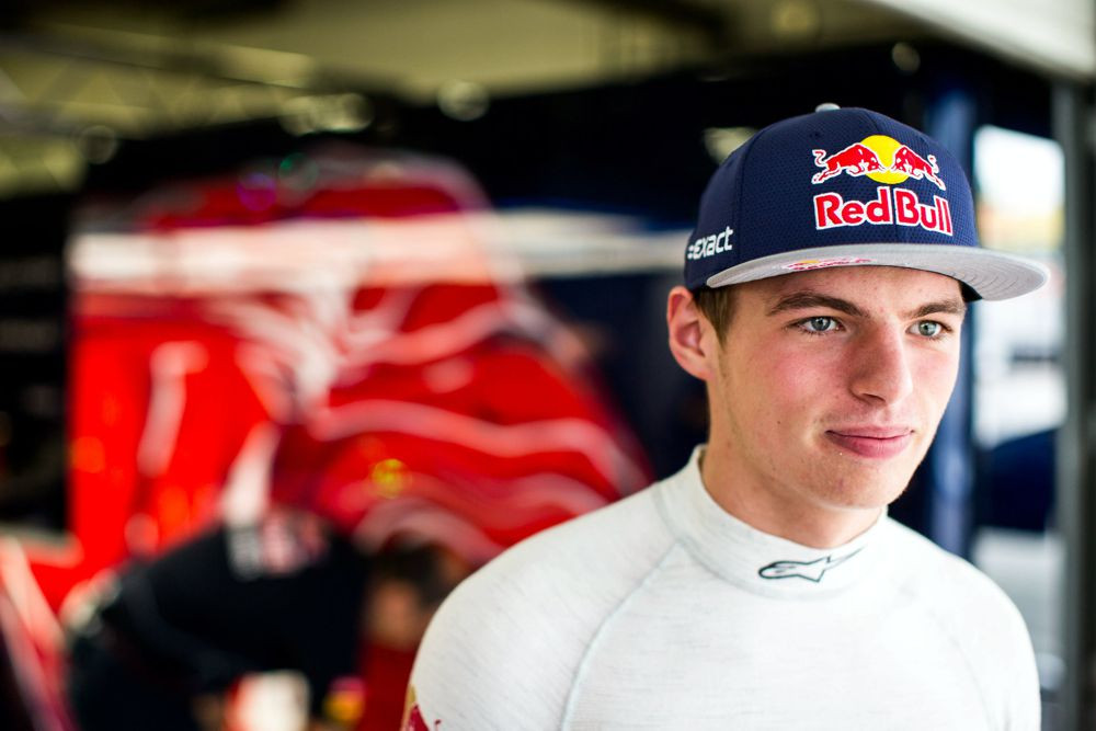 M. Verstappenui - 3 starto pozicijų bauda