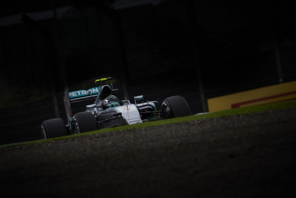 FOM itariama tyčia Japonijoje ignoravusi „Mercedes“ ekipą