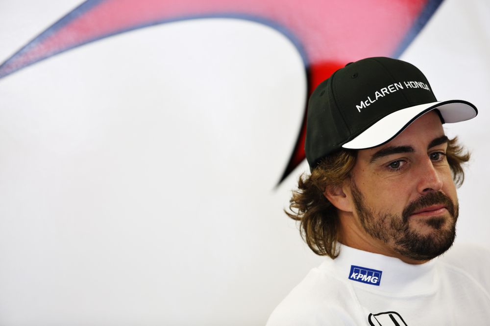 F. Alonso raginamas likti „McLaren“ komandoje ilgesniam laikui