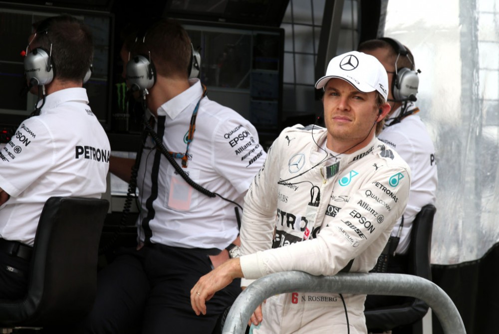 N. Rosbergas žada kitaip kovoti su L. Hamiltonu