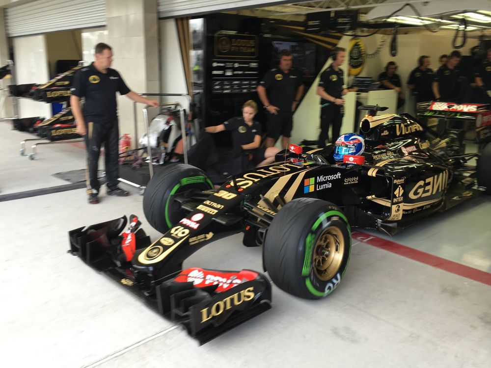 Sezono rezultatai: „Lotus F1 Team“