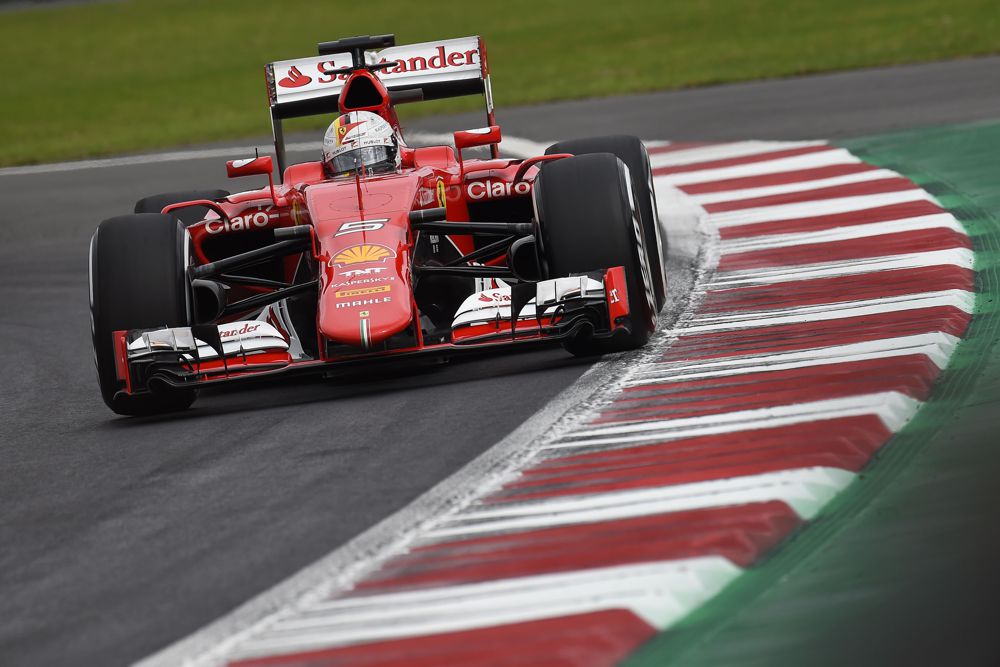 S. Vettelis: visi turėjo problemų su sukibimu