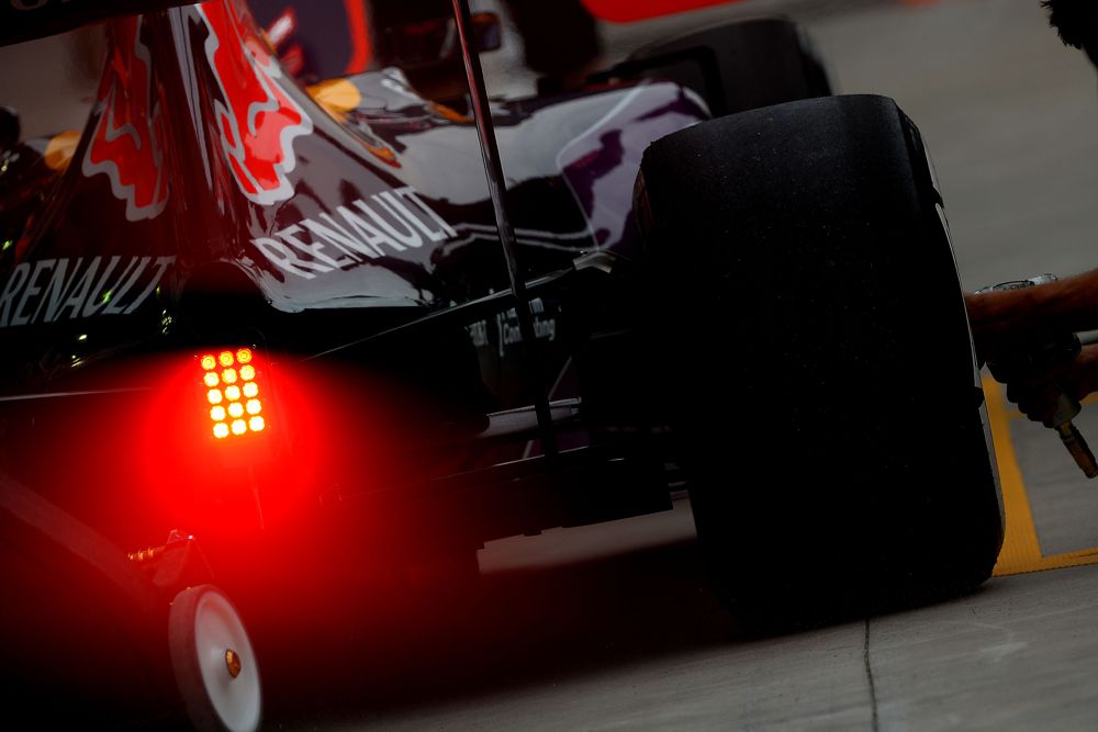 F. Vasseuras: „Red Bull“ bus stipri su „Renault“ varikliais