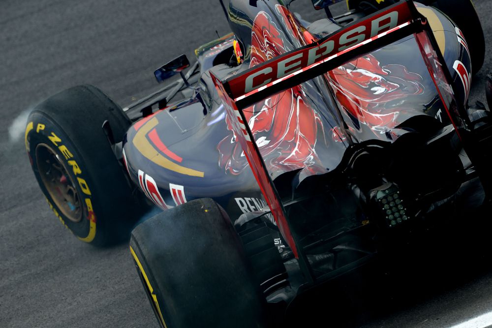 „Toro Rosso“ ekipai leista naudoti 2015 m. „Ferrari“ variklius