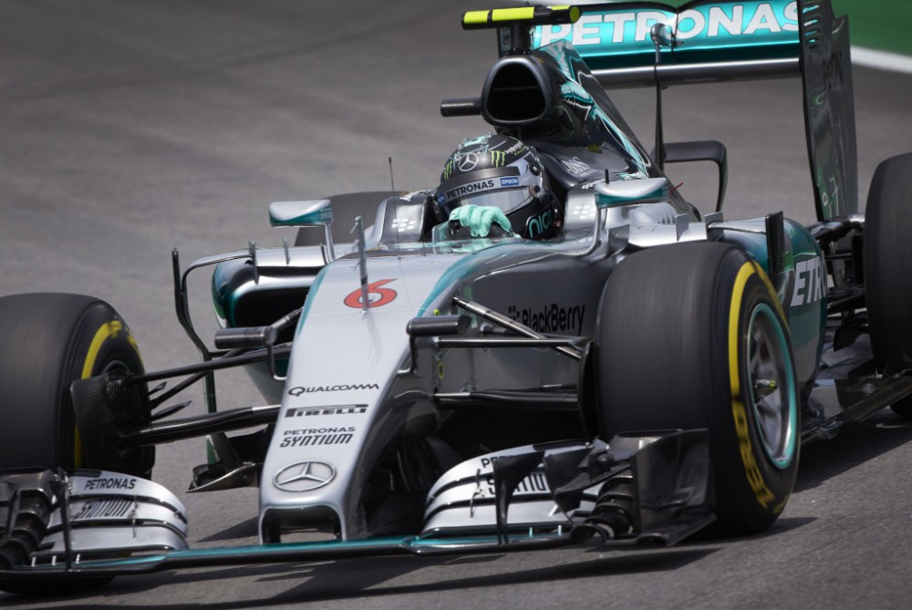N. Rosbergas: kontroliavau situaciją lenktynėse