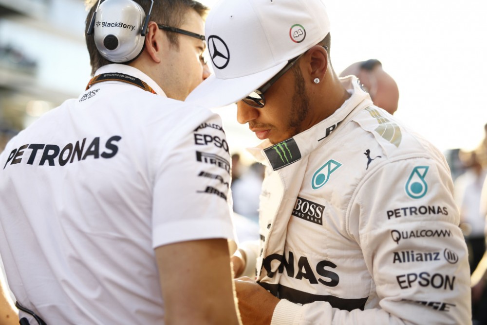 L. Hamiltonas: nesu skolingas „Formulei-1“
