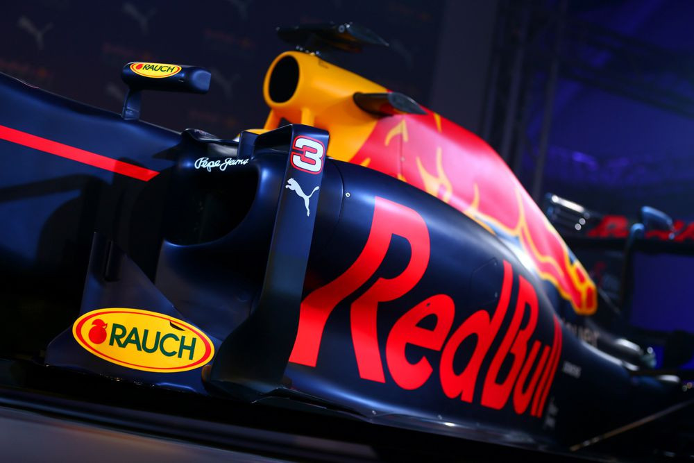 „Ferrari“: tiekti variklius „Red Bull“ ekipai būtų buvusi didžiulė klaida