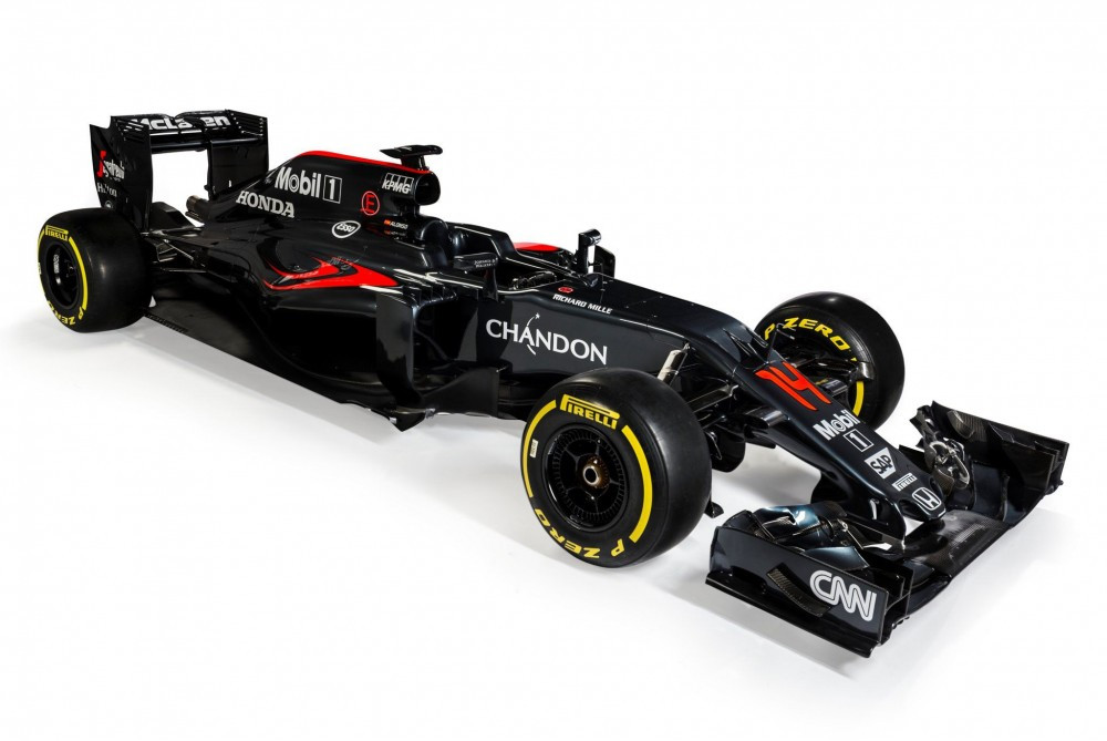 Internete pasirodė pirmosios „McLaren“ bolido nuotraukos