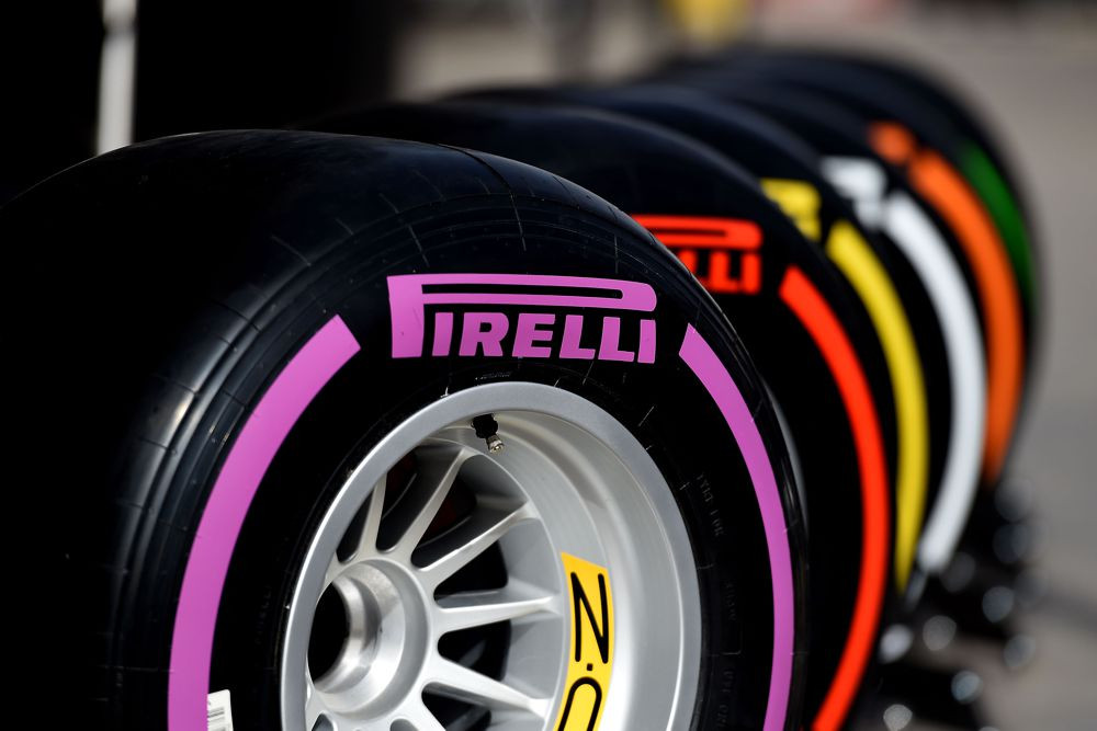 „Pirelli“ paskelbė, kokias padangas pirmam etapui pasirinko komandos