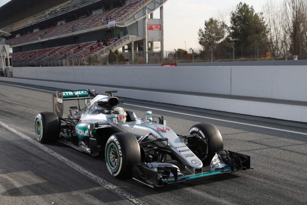 „Mercedes“ naują bolido nosį kol kas gali naudoti tik bandymuose