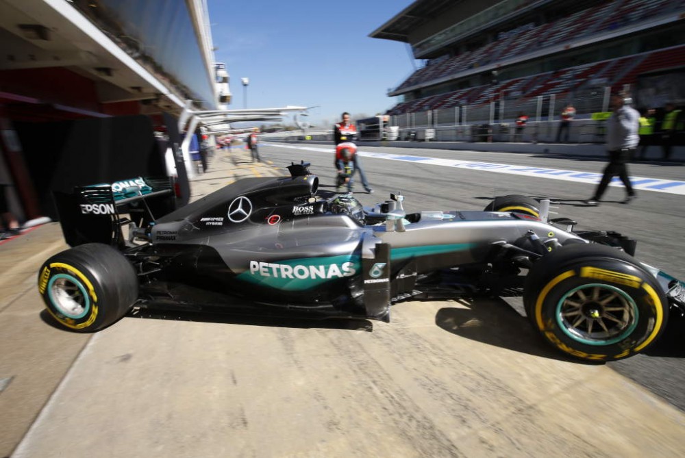 J. Allenas: pagal lenktynių tempą „Mercedes“ galima lyginti su „Ferrari“ 