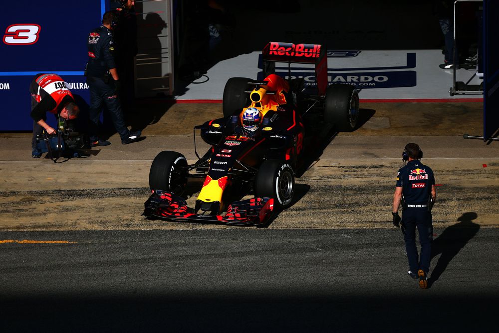 D. Ricciardo tikisi geresnių rezultatų nei planavo