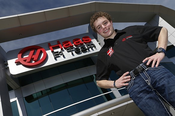 „Haas“ pasirašė sutartį su jaunu lenktynininku iš JAV