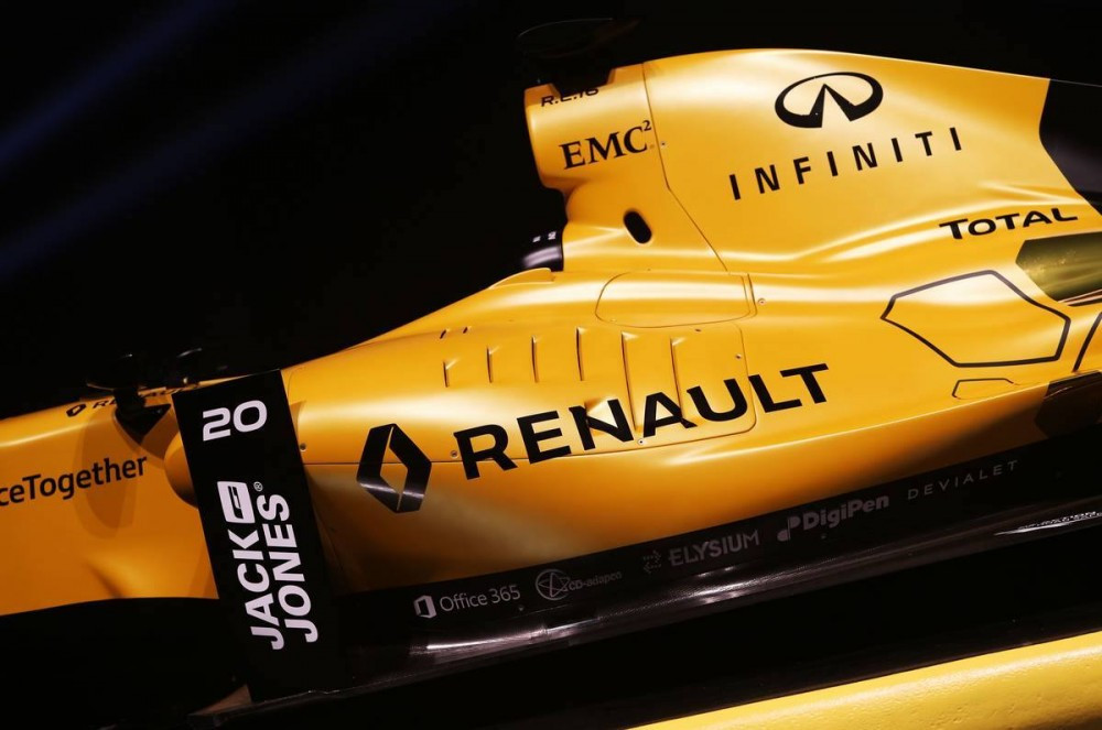 Vokiečių spauda: „McLaren“ susitarė su „Renault“, C. Sainzas palieka „Toro Rosso“