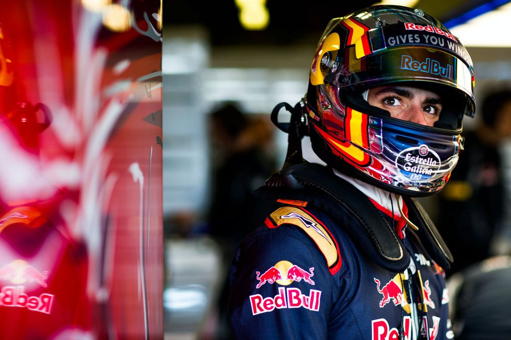 „Toro Rosso“ tikisi savo gretose išlaikyti C. Sainzą