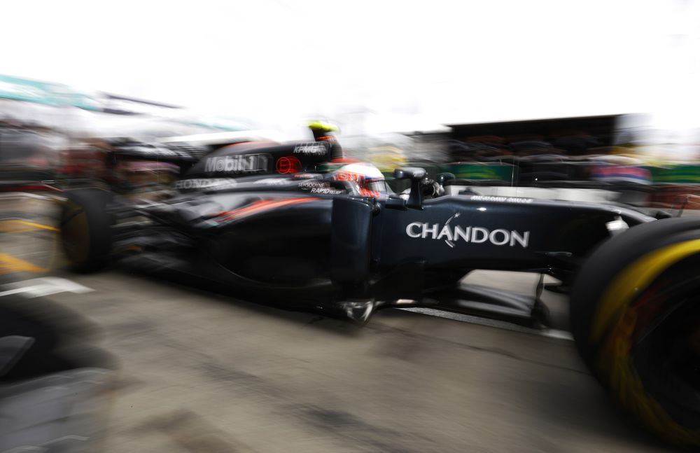 „McLaren“ komanda prarado rėmėją