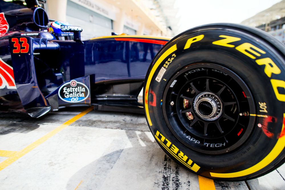„Pirelli“ paskelbė, kokias padangas pilotai naudos Rusijos GP metu
