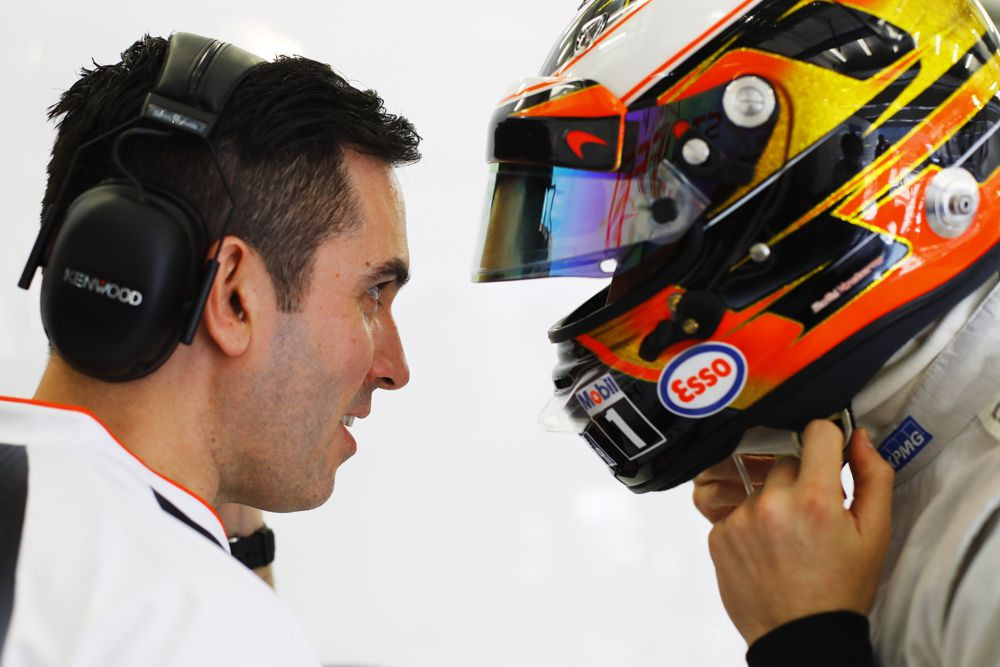 Debiutinėse F-1 lenktynėse S. Vandoorne‘as pelnė pirmąjį tašką „McLaren“ komandai