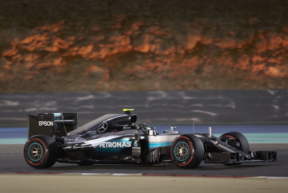 N. Rosbergas įgauna pagreitį - dar viena pergalė Bahreine