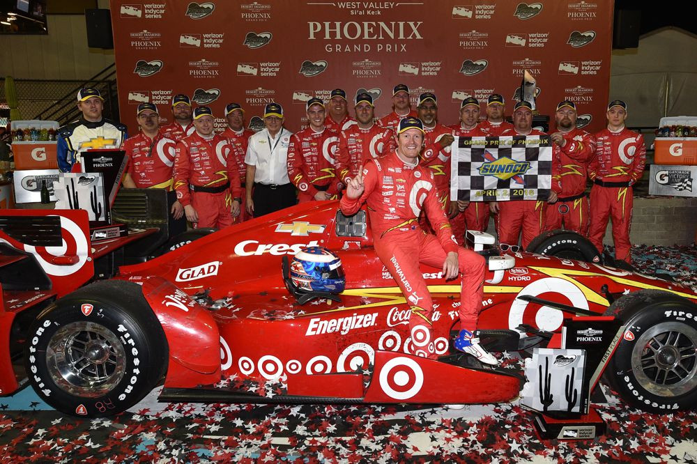 IndyCar. S. Dixonas šventė pergalę Fynikse