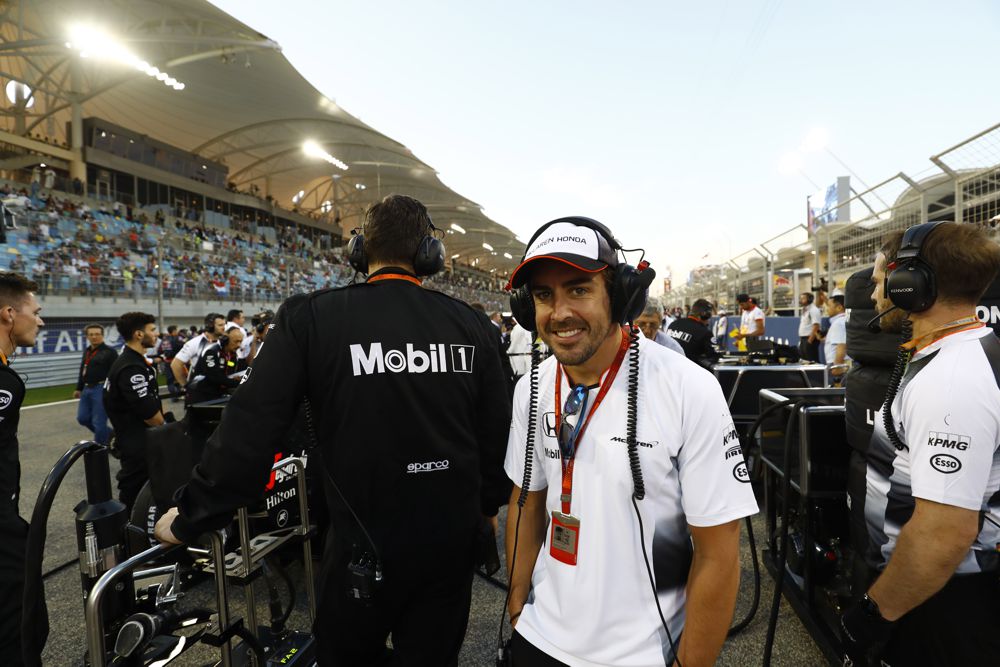 F. Alonso  leista dalyvauti lenktynėse Kinijoje