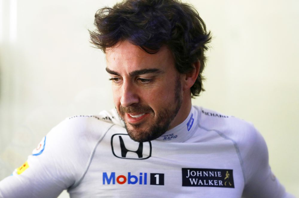 F. Briatore: F. Alonso kitąmet neatstovaus „Mercedes“ ekipai