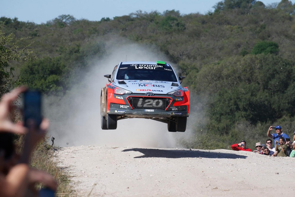WRC. Argentinoje pirmąją pergalę iškovojo H. Paddonas