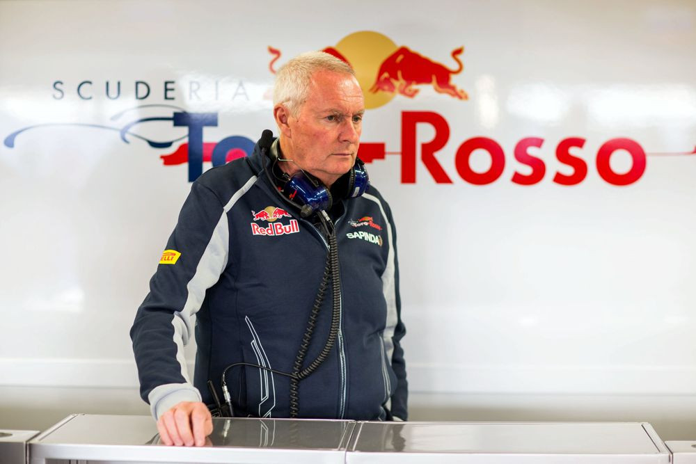 J. Boothas palieka „Toro Rosso“ ekipą