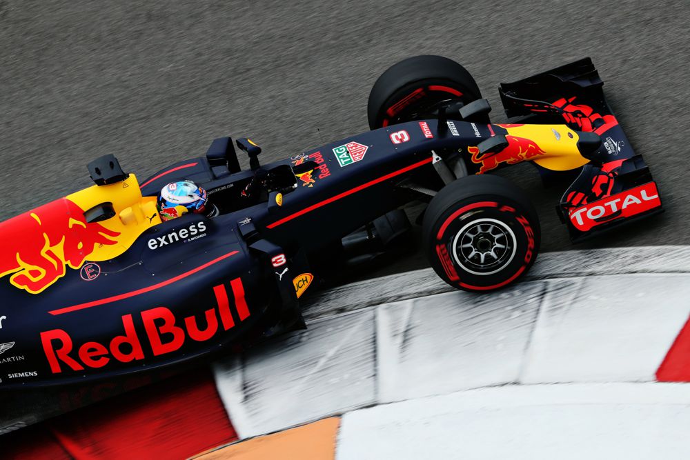 Naujose variklių taisyklėse - „Red Bull punktas“
