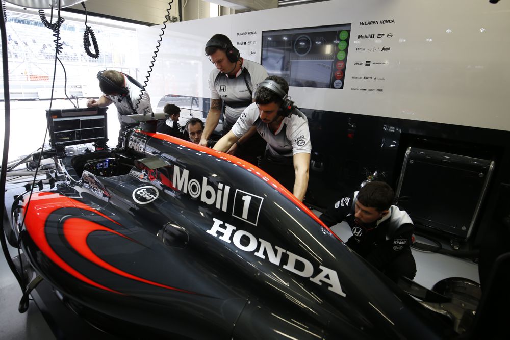 Italijos spauda: „Honda“ ruošiasi paskelbti apie kontraktą su „Aston Martin“