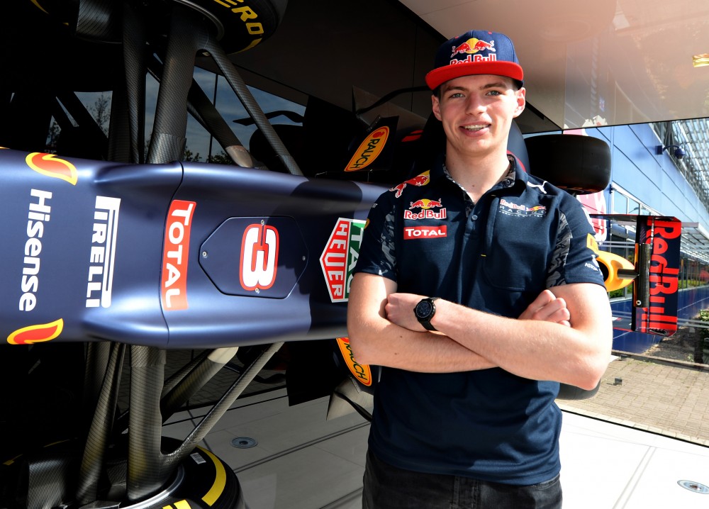 C. Horneris: M. Verstappenas yra pasirašęs ilgalaikę sutartį su „Red Bull“