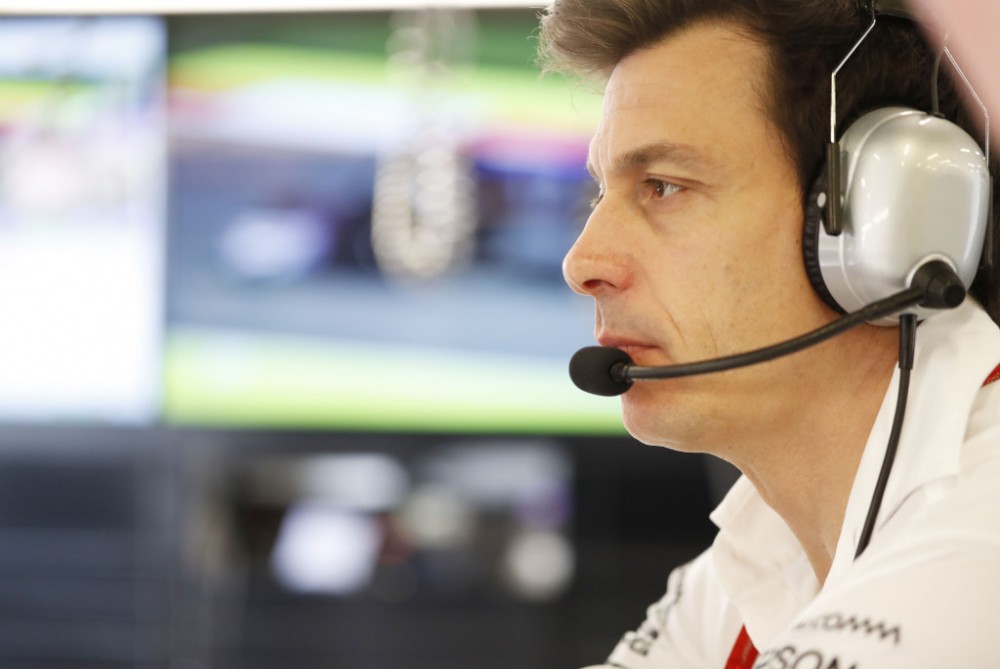 T. Wolffas: „Red Bull“ Vengrijoje galėjo iškovoti „pole“ poziciją