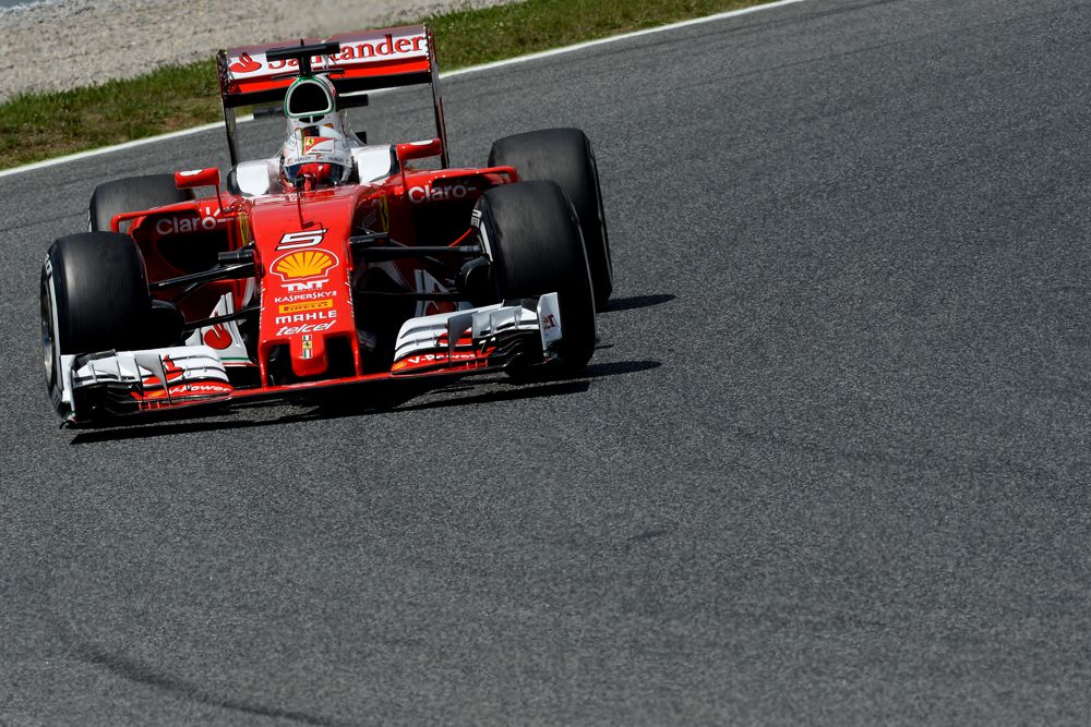 S. Vettelis negali paaiškinti suprastėjusios „Ferrari“ formos