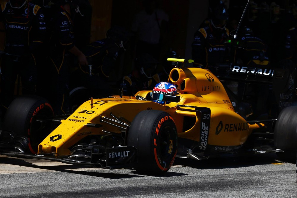 „Renault“ panaudojo tris tobulinimo taškus