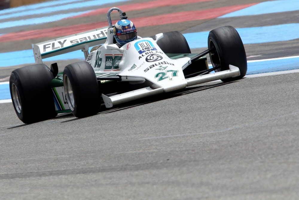 D. Ricciardo Prancūzijoje išbandė „Williams FW07“ bolidą