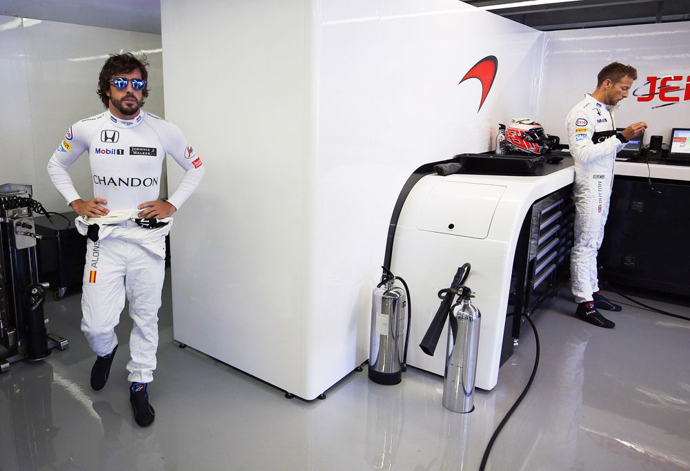 „McLaren“ dėl 2017 m. pilotų sudėties ketina apsispręsti rugsėjį