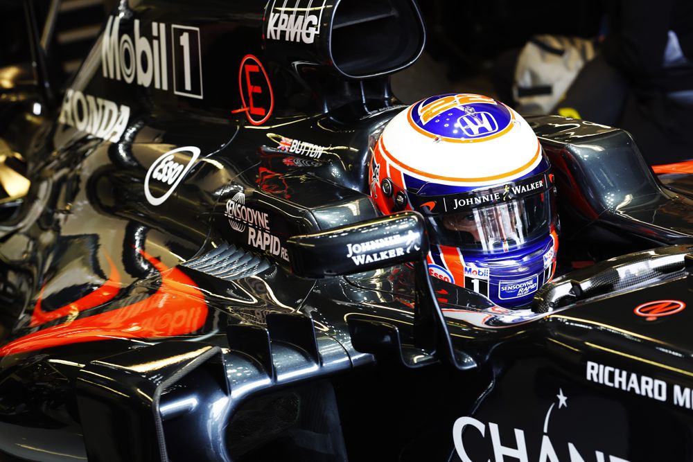 J. Buttonas: „McLaren“ nėra vienintelis pasirinkimas 2017 m. sezonui