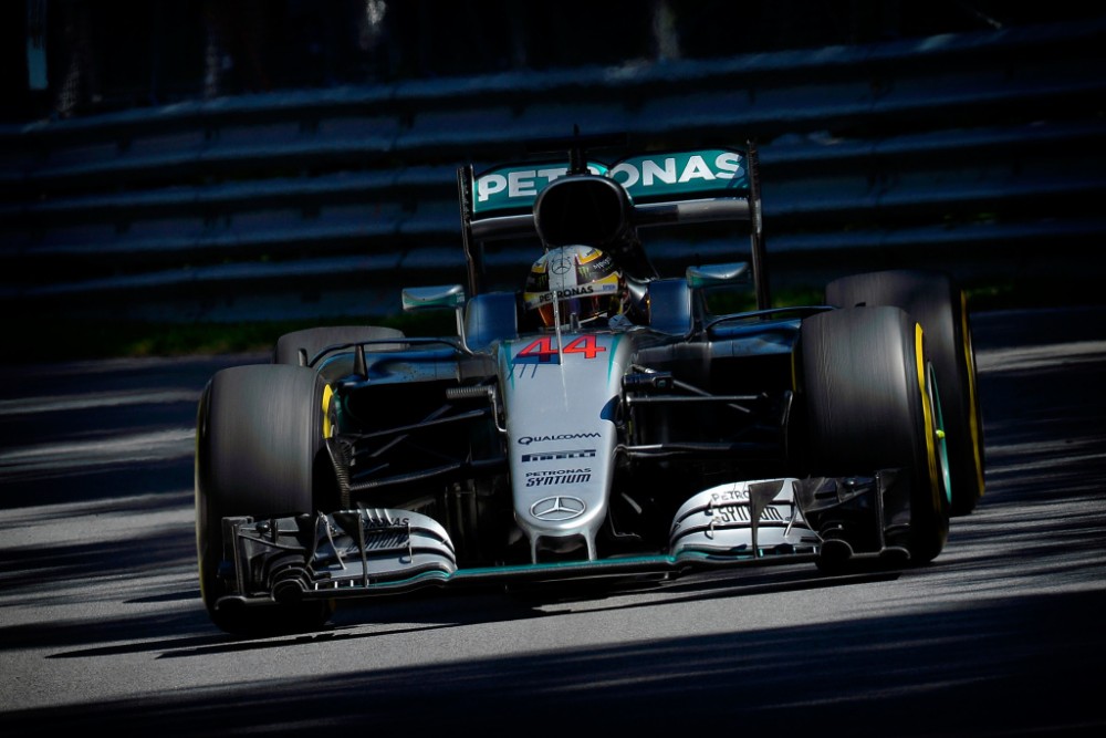 L. Hamiltono bolide - nauja „Mercedes“ jėgainė