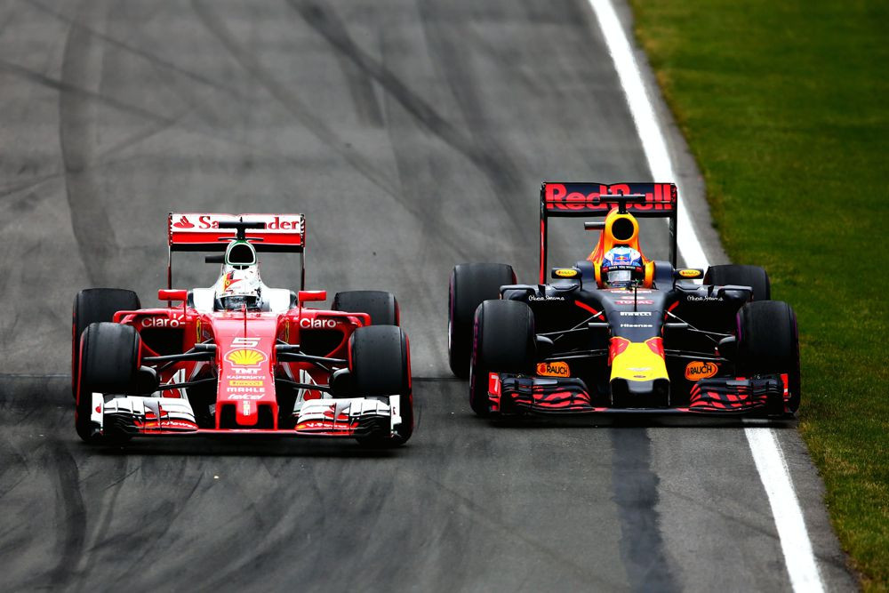 D. Ricciardo: žinau, kad esu „Ferrari“ kandidatų sąraše