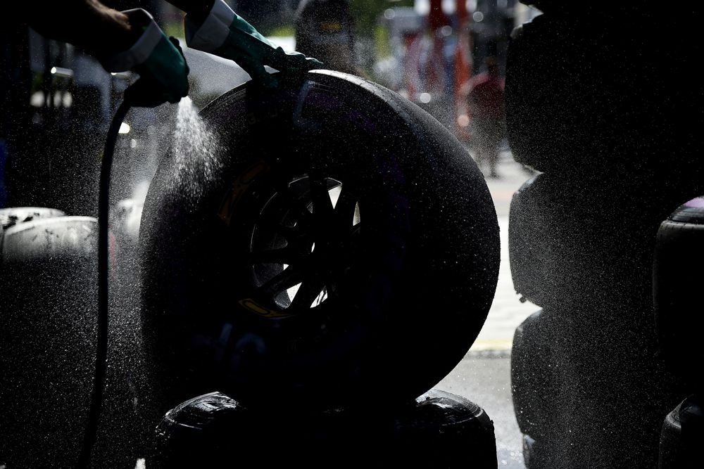 Paskelbtas „Pirelli“ padangų bandymo tvarkaraštis
