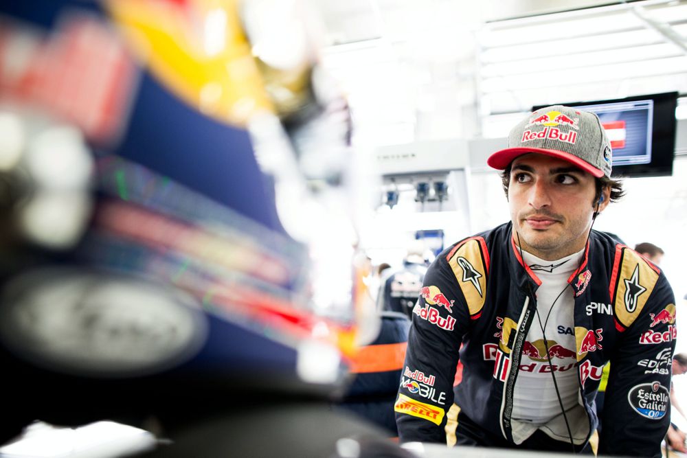 „Red Bull“ nenori perleisti C. Sainzo „Renault“ ekipai