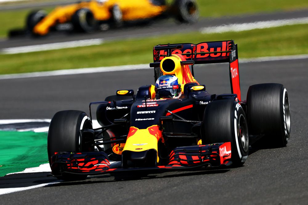 D. Ricciardo: tai buvo nuobodžios lenktynės