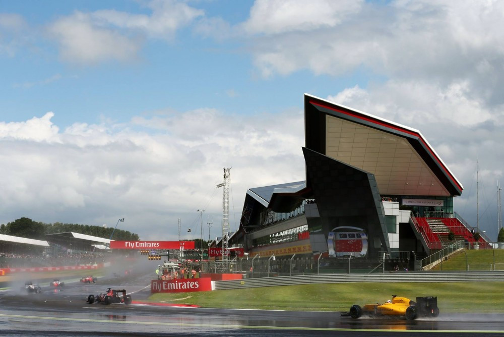 Didžiosios Britanijos GP: penktadienio treniruotė Nr.1