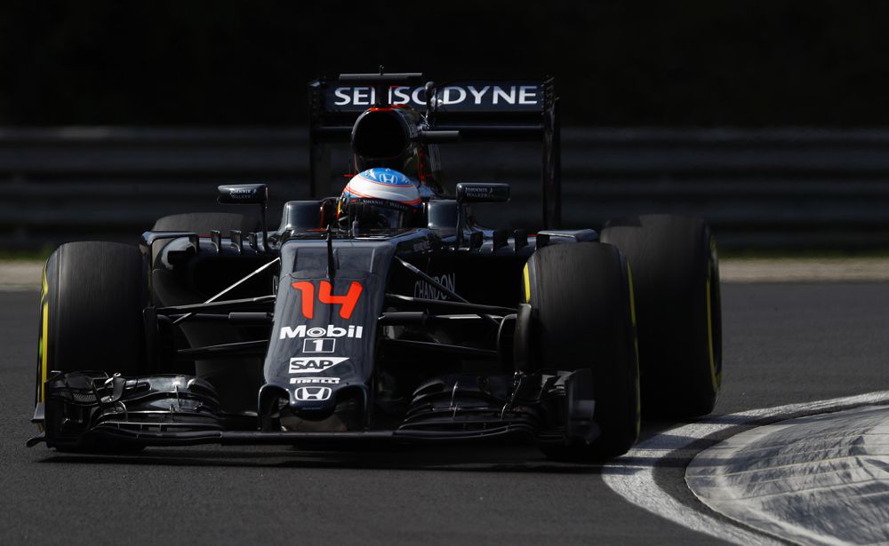 F. Alonso skirta 35 starto pozicijų bauda