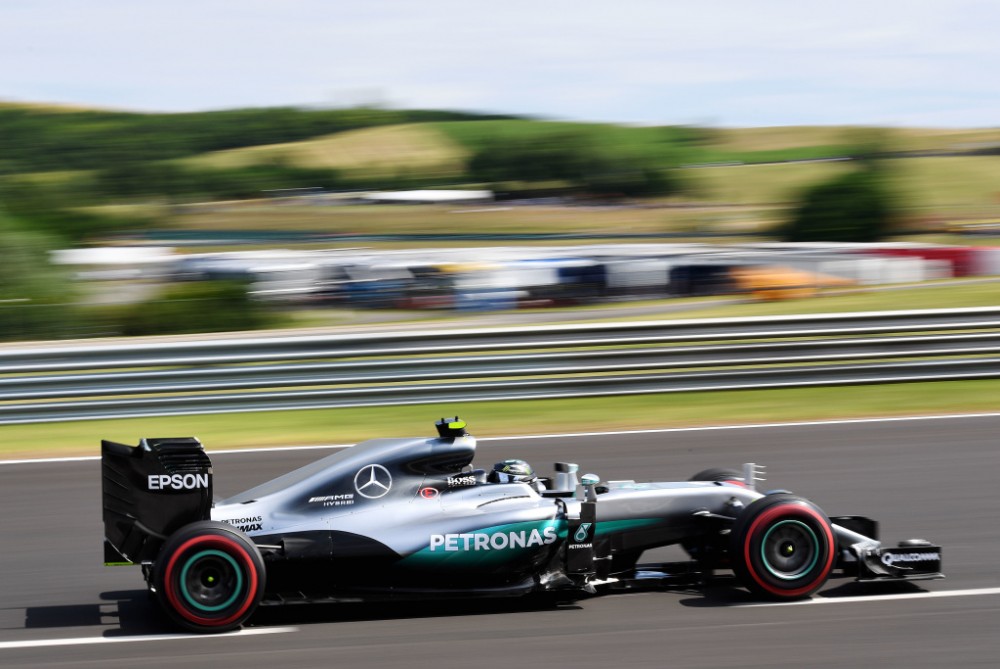 N. Rosbergas nugalėjo Vengrijos GP kvalifikacijoje