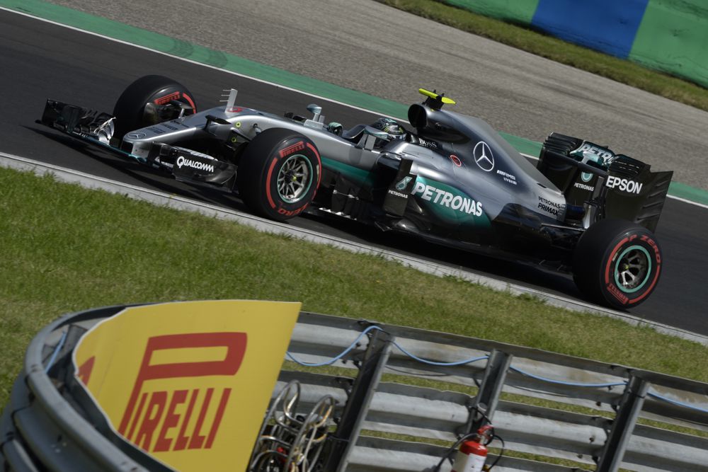 Teisėjai gali iš N. Rosbergo atimti iškovotą „pole“ poziciją
