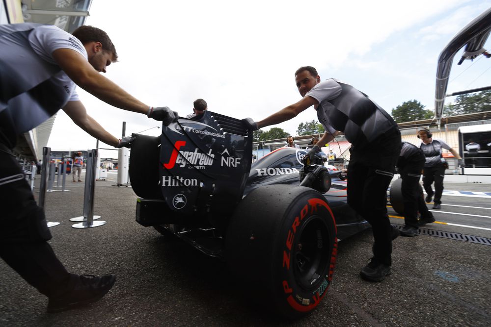 J. Ramirezas: „McLaren“ kenčia nuo politinių veiksmų