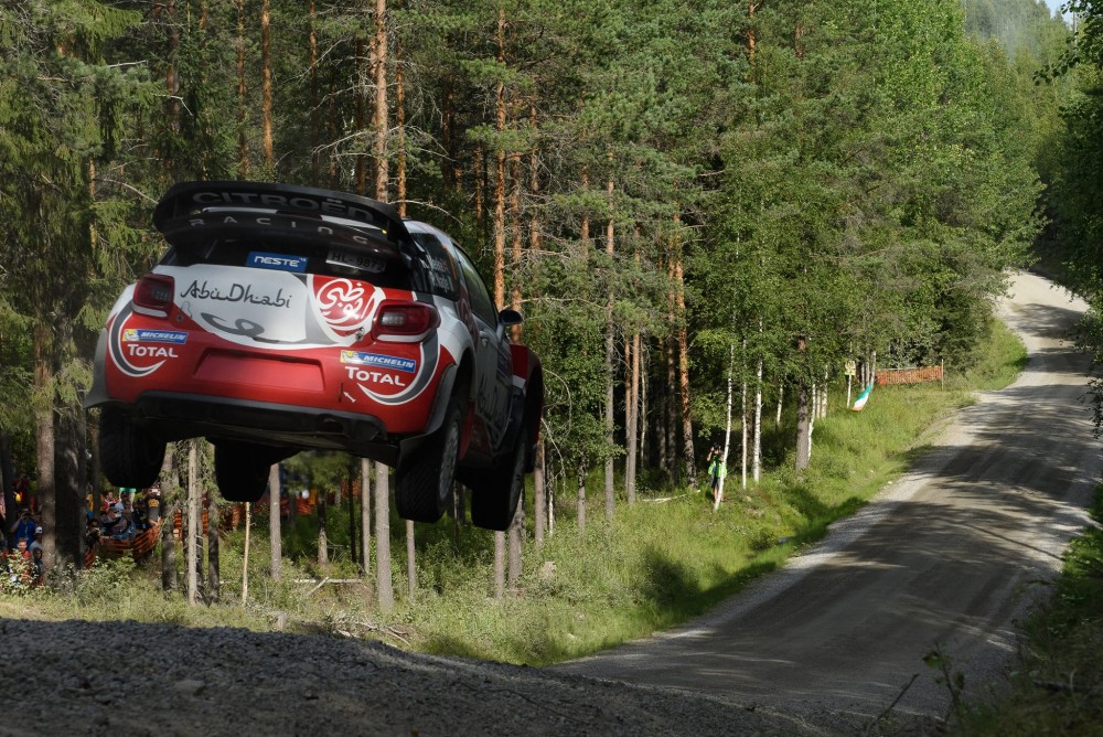WRC. Suomijos ralyje K. Meeke‘as didina persvarą prieš varžovus