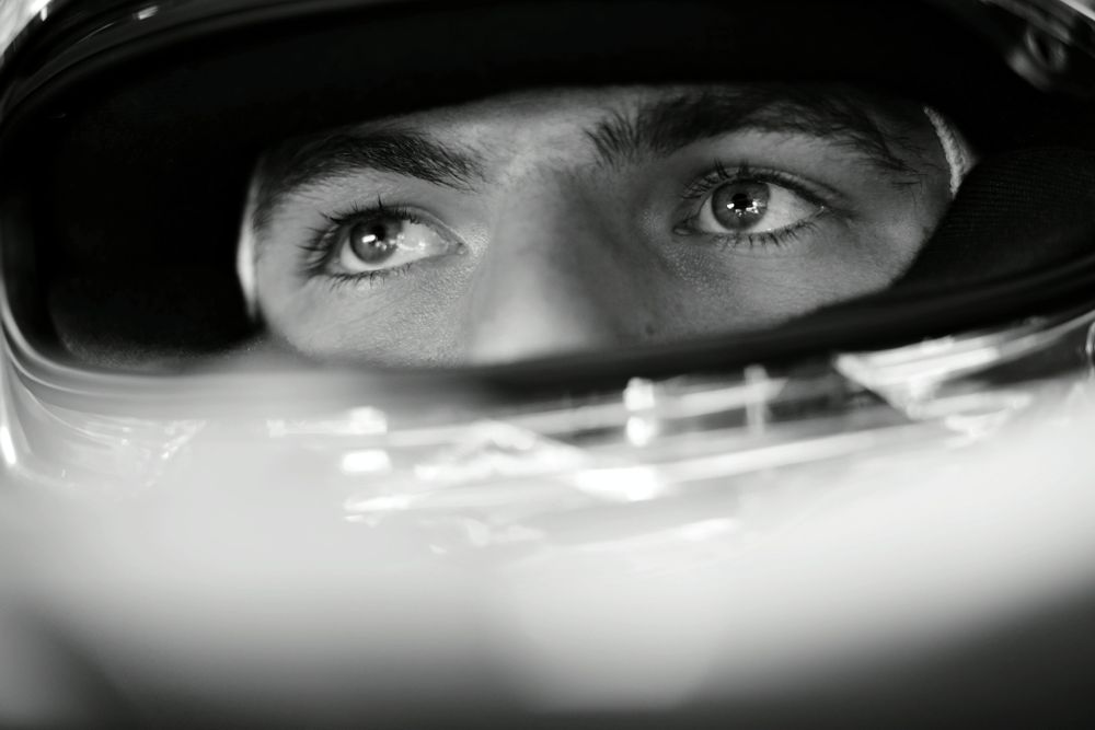 M. Verstappenas: „Red Bull“ trūksta greičio, kad įveiktų „Mercedes“   