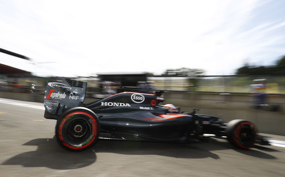 F. Alonso Malaizijos GP lenktynes pradės iš rikiuotės galo